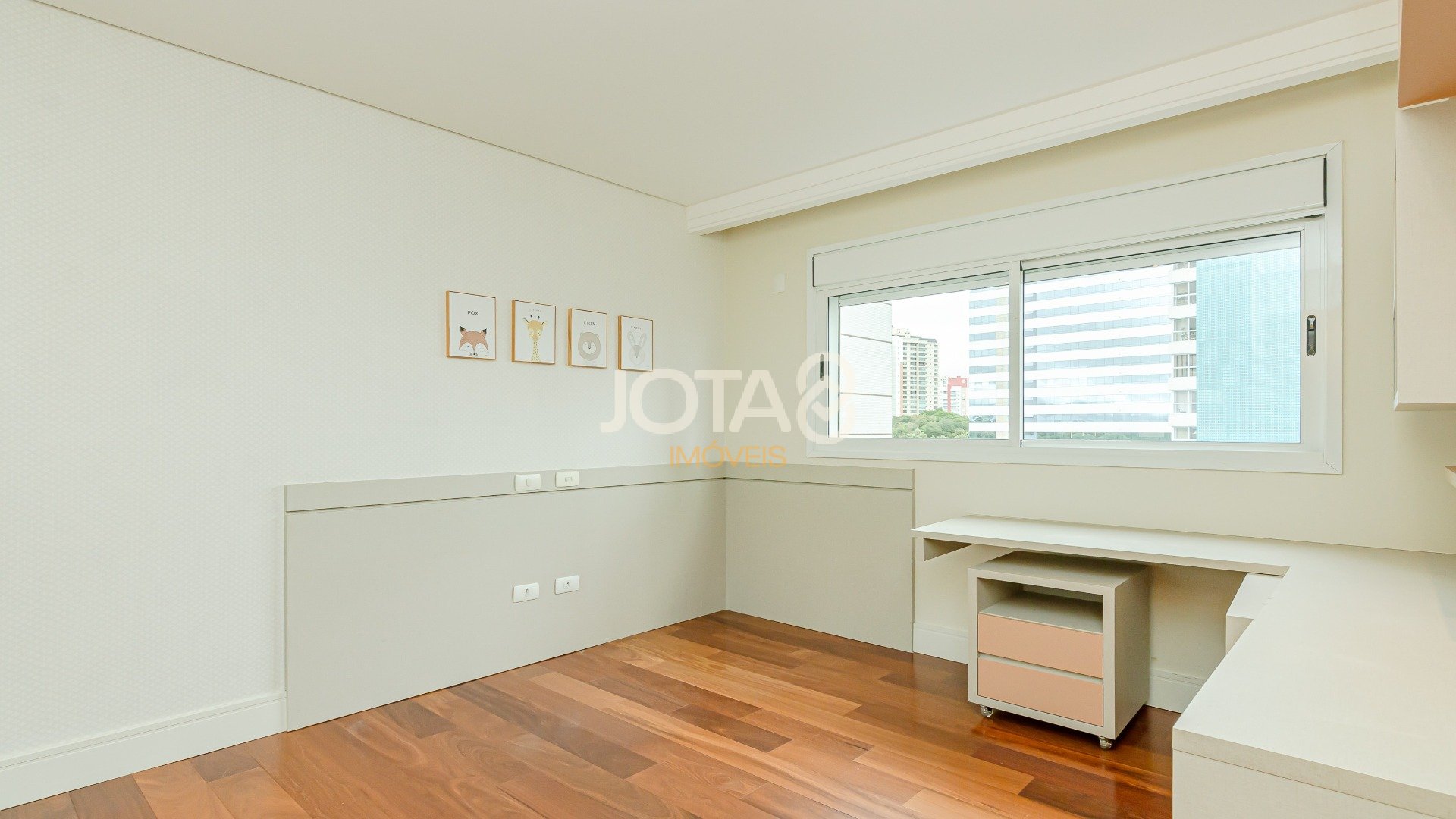 APARTAMENTO COM 3 SUÍTES E 2 VAGAS NO ECOVILLE