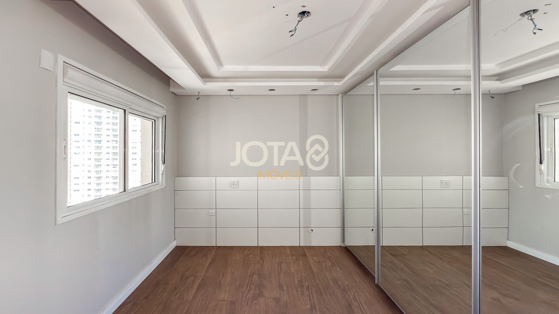 APARTAMENTO 2 SUITES EM CONDOMINIO CLUBE NO ECOVILLE