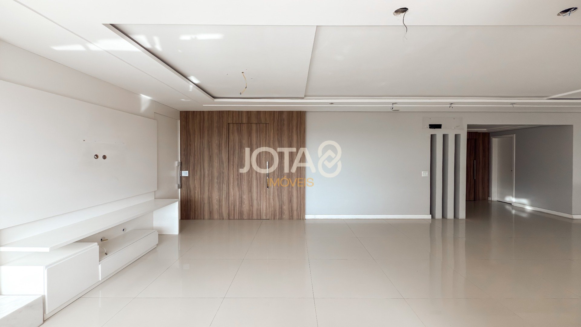 APARTAMENTO 2 SUITES EM CONDOMINIO CLUBE NO ECOVILLE