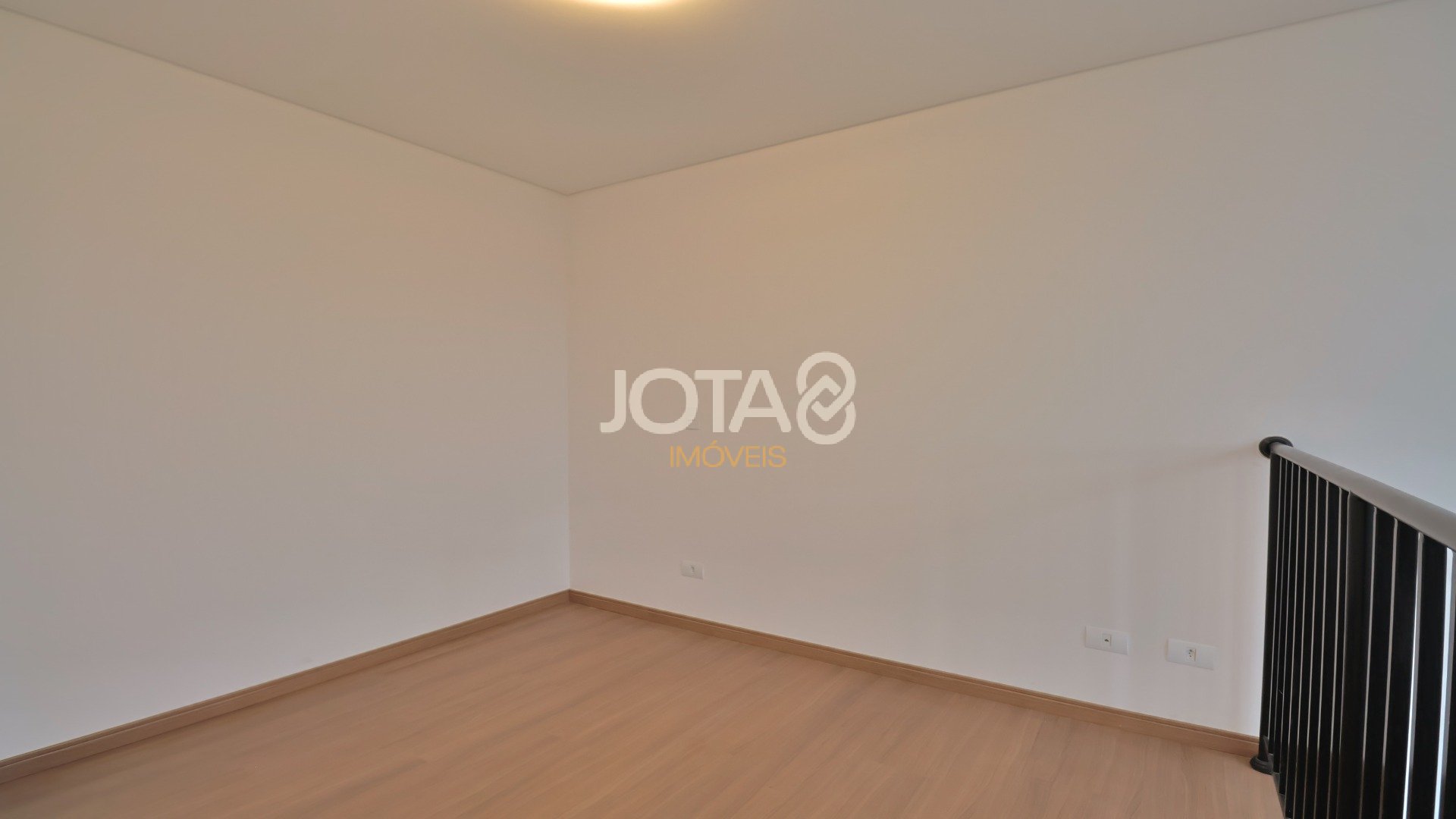 LOFT DUPLEX