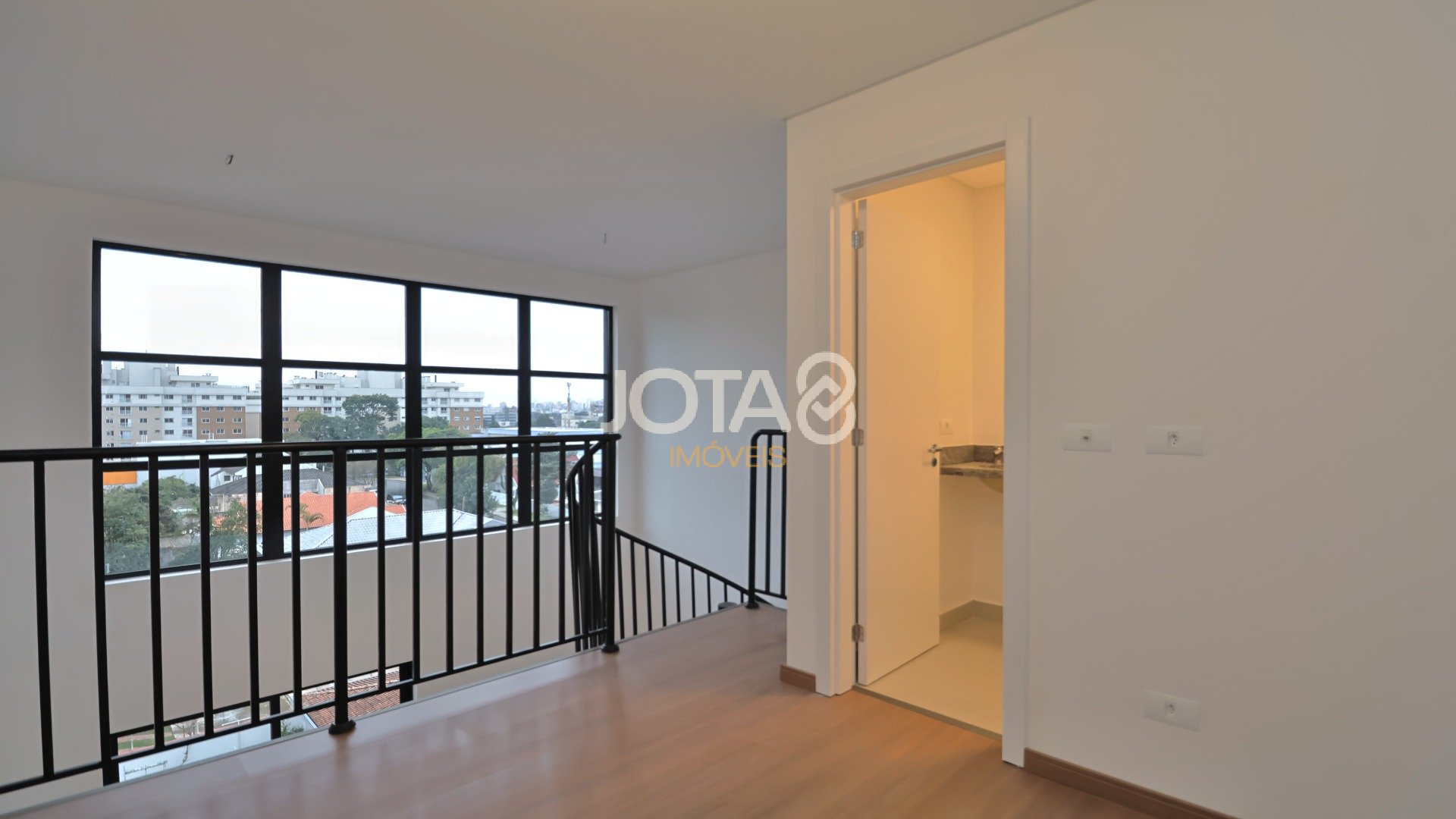 LOFT DUPLEX