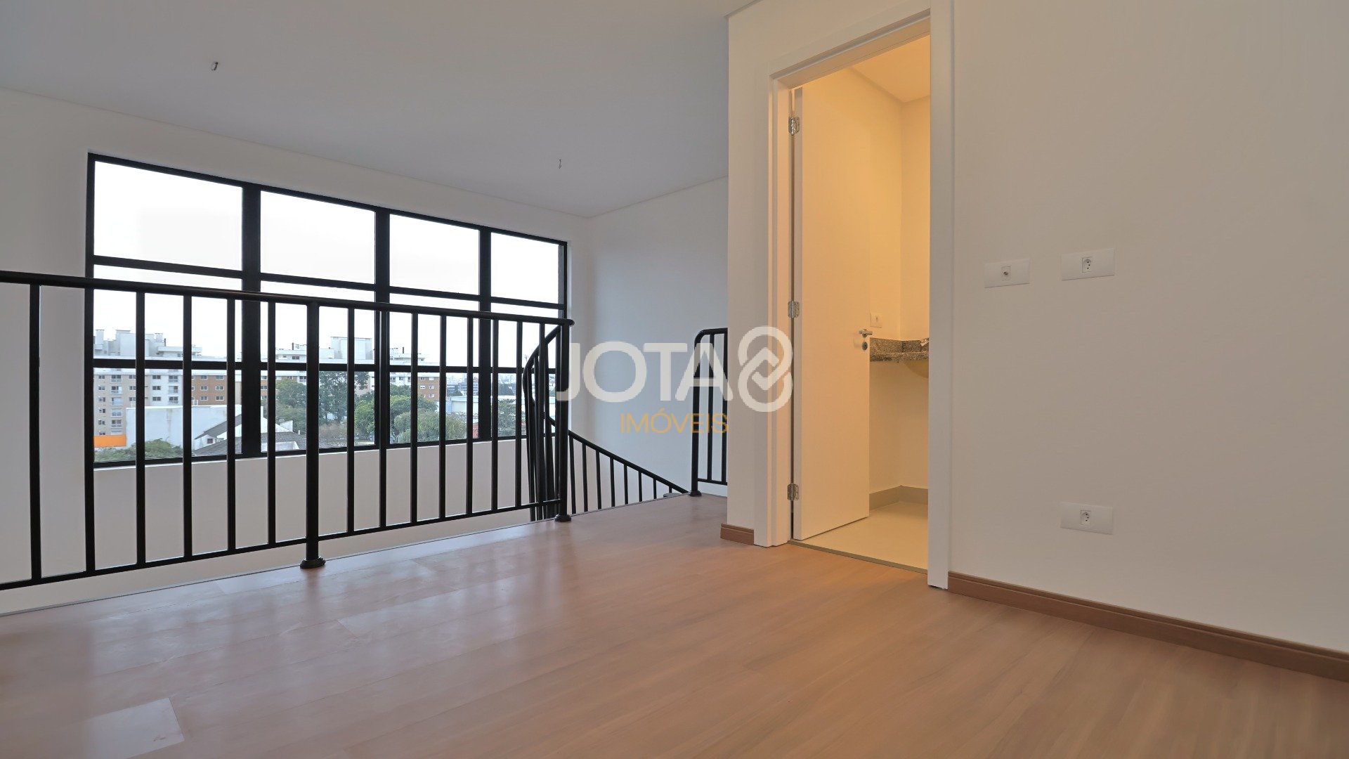 LOFT DUPLEX