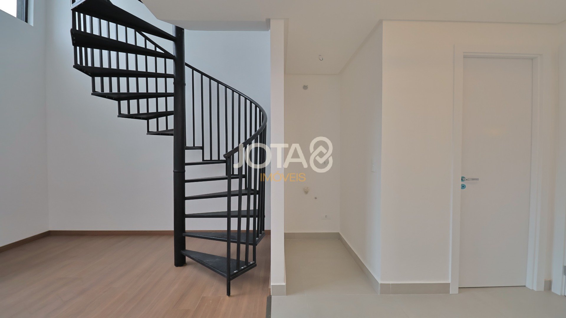 LOFT DUPLEX
