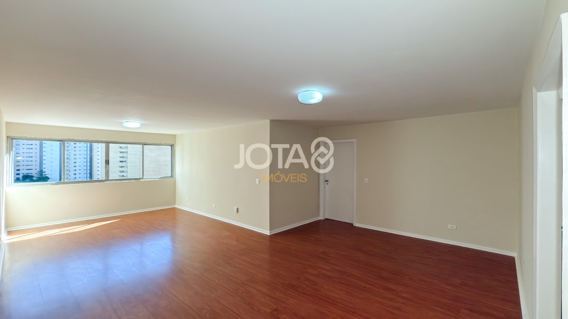 Foto de destaque Apartamento ensolarado com 3 quartos