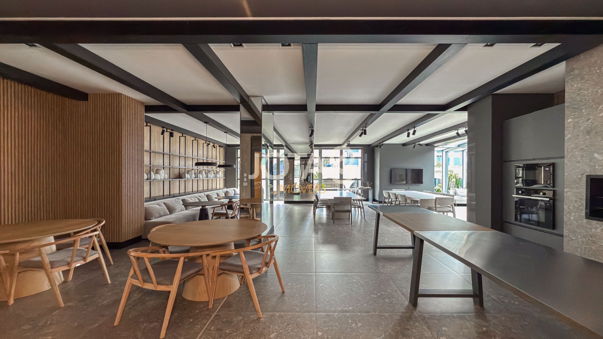 VITRA EM ANDAR ALTO, VISTA DESLUMBRANTE E COM 3 SUÍTES