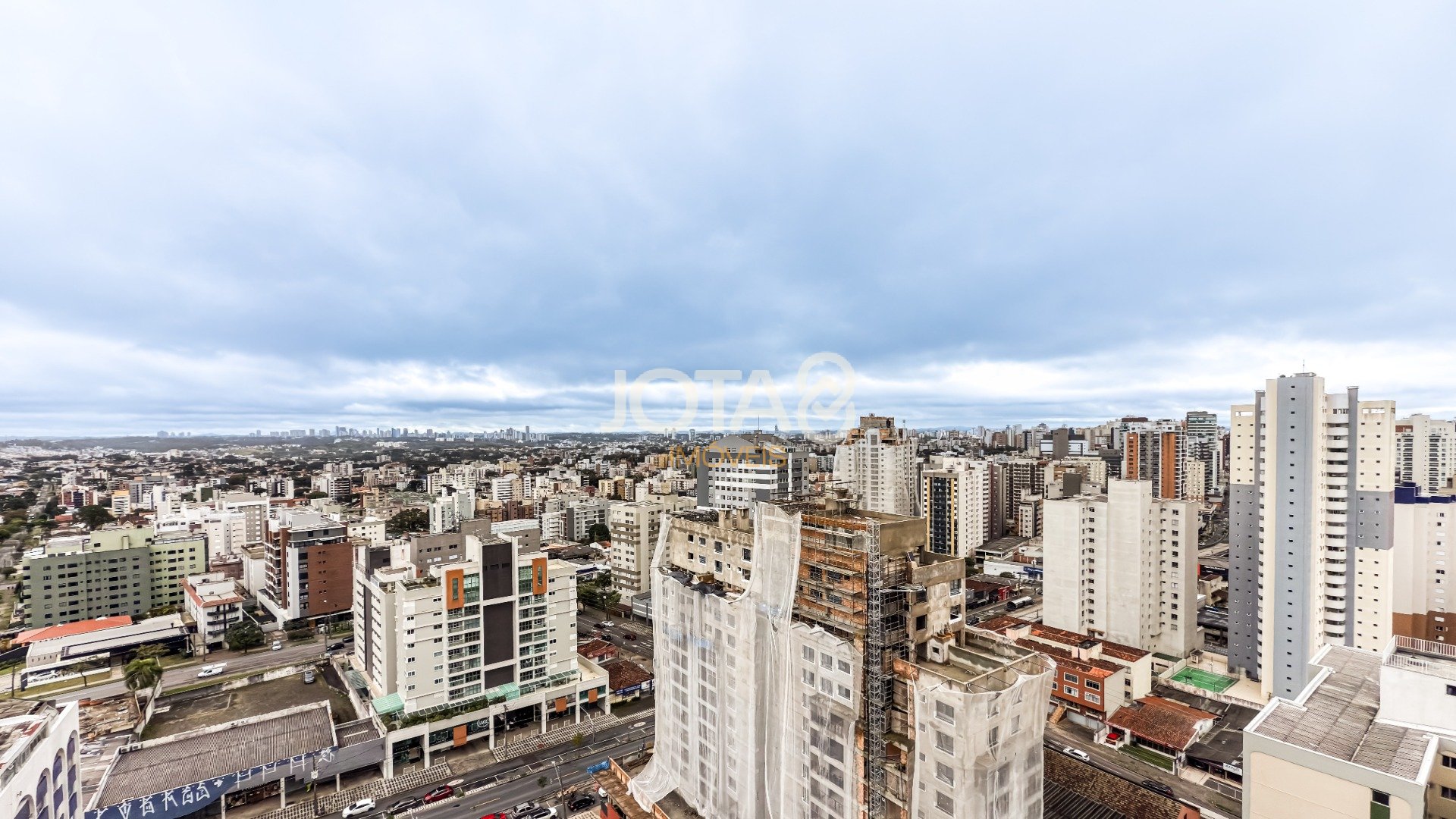VITRA EM ANDAR ALTO, VISTA DESLUMBRANTE E COM 3 SUÍTES