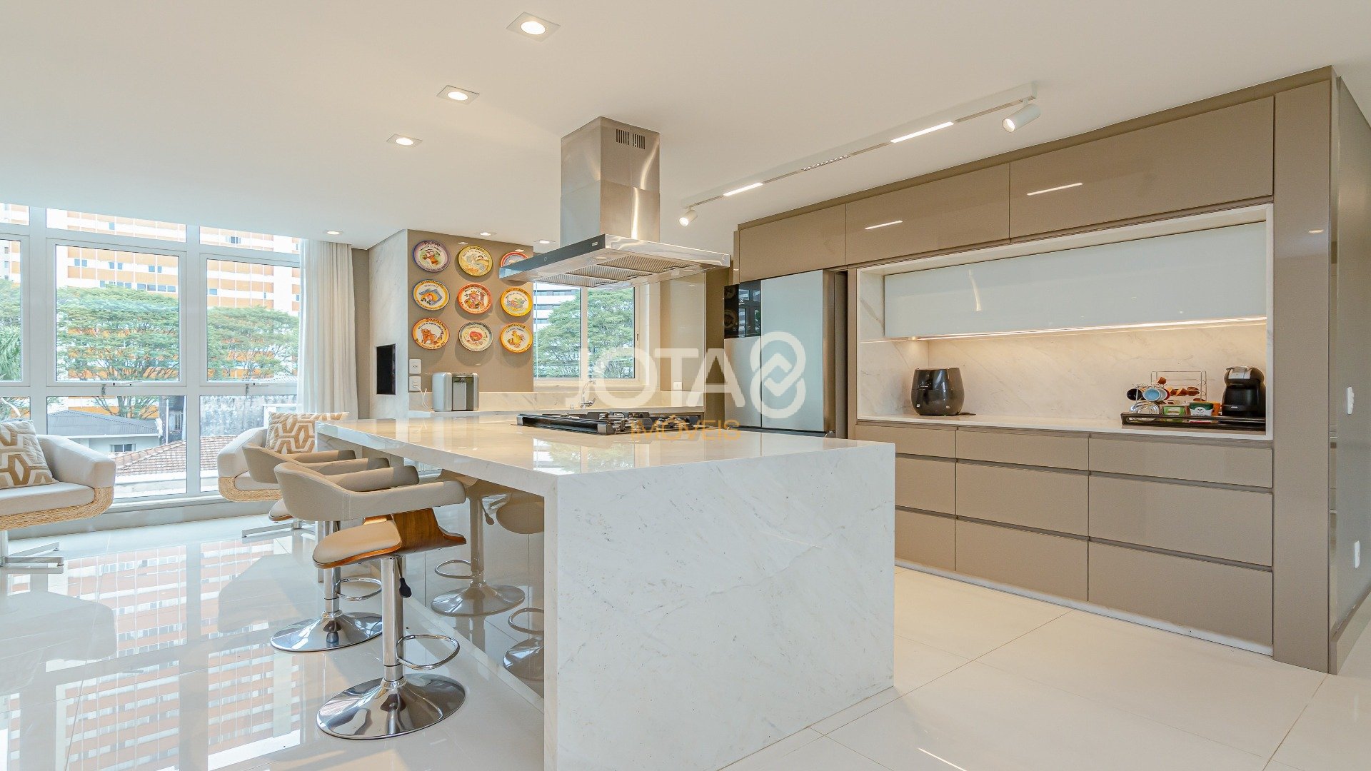 APARTAMENTO EM CONDOMÍNIO CLUBE PRONTINHO PARA MORAR