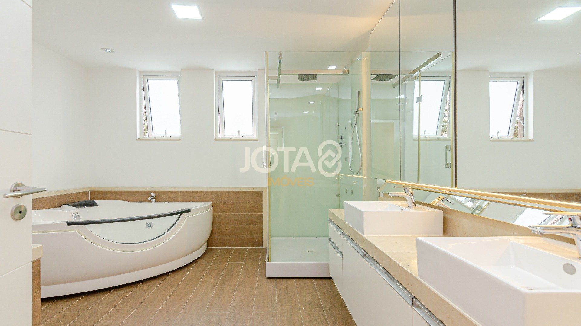 APARTAMENTO EM CONDOMÍNIO CLUBE PRONTINHO PARA MORAR