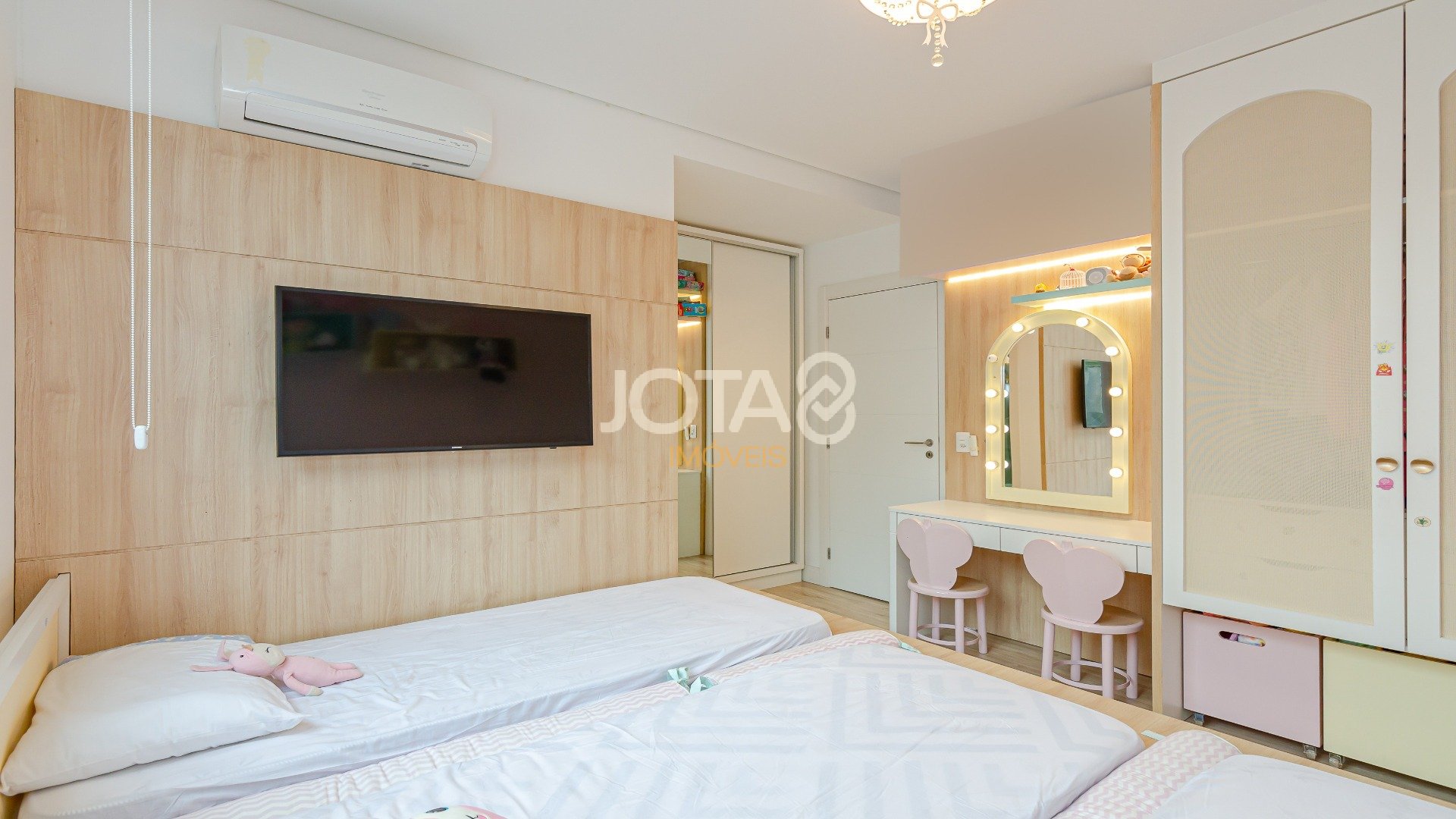 APARTAMENTO EM CONDOMÍNIO CLUBE PRONTINHO PARA MORAR