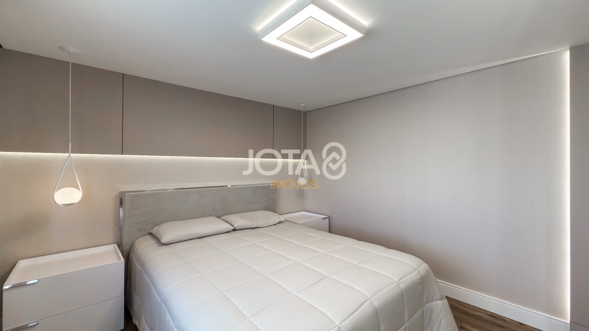 APARTAMENTO 3 SUÍTES