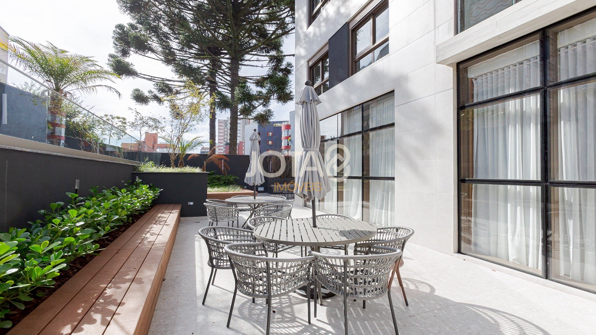 APARTAMENTO DUPLEX BATEL