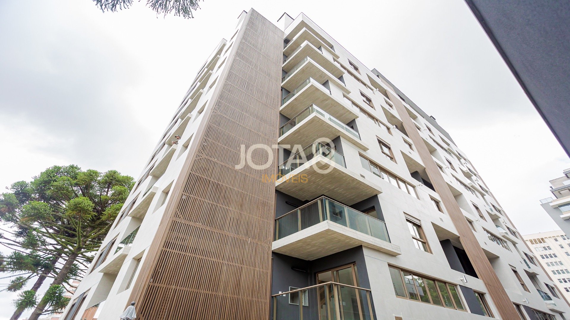 APARTAMENTO DUPLEX BATEL
