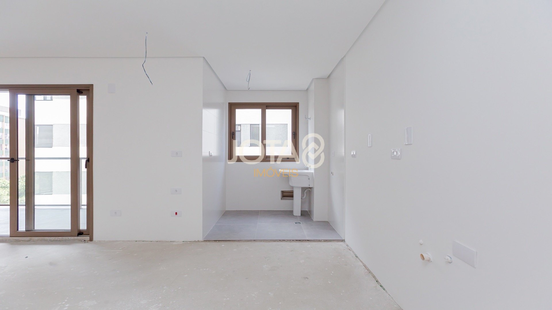 APARTAMENTO DUPLEX BATEL