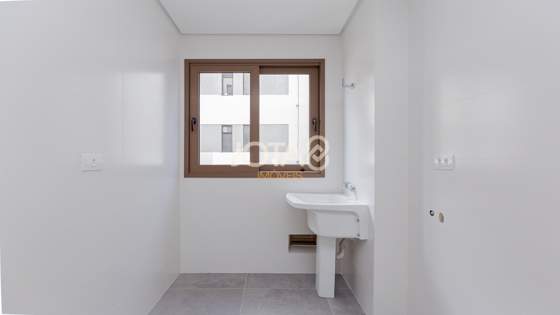 APARTAMENTO DUPLEX BATEL