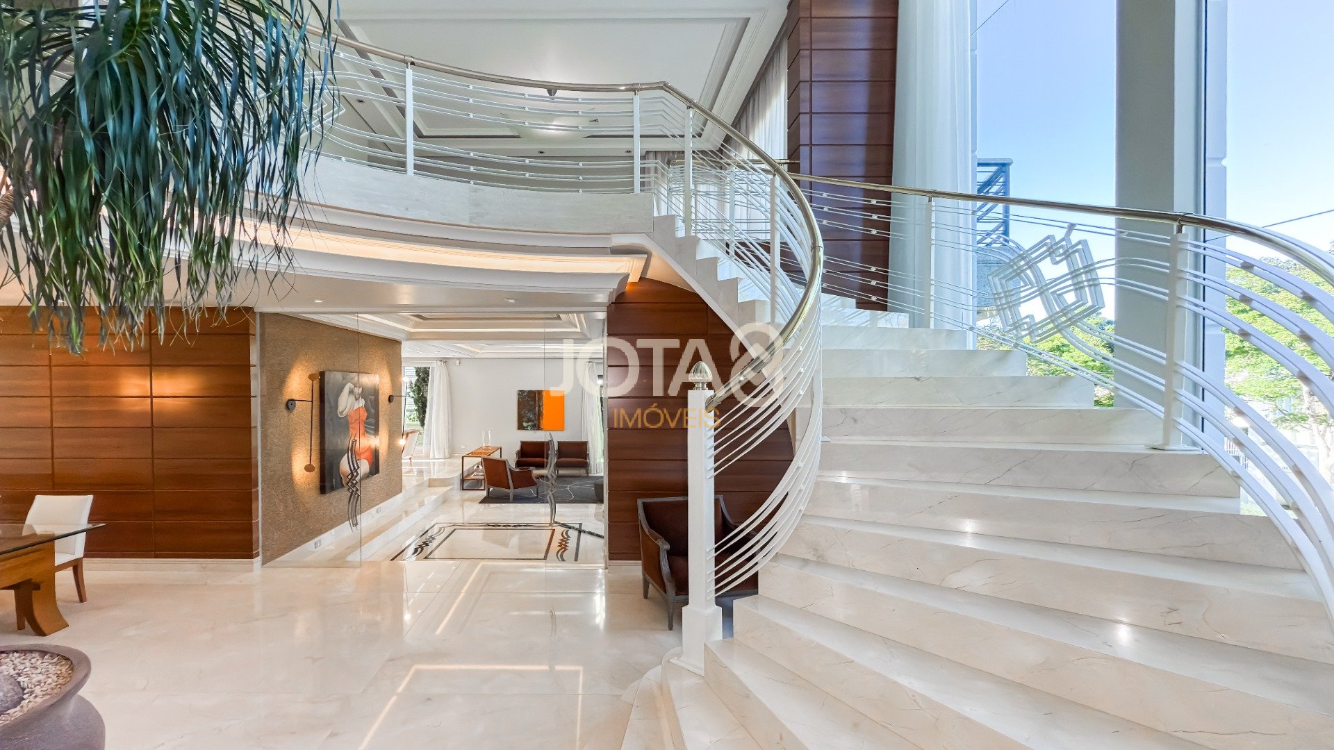 CASA EM CONDOMINIO COM 5 QUARTOS EM SANTA FELICIDADE!