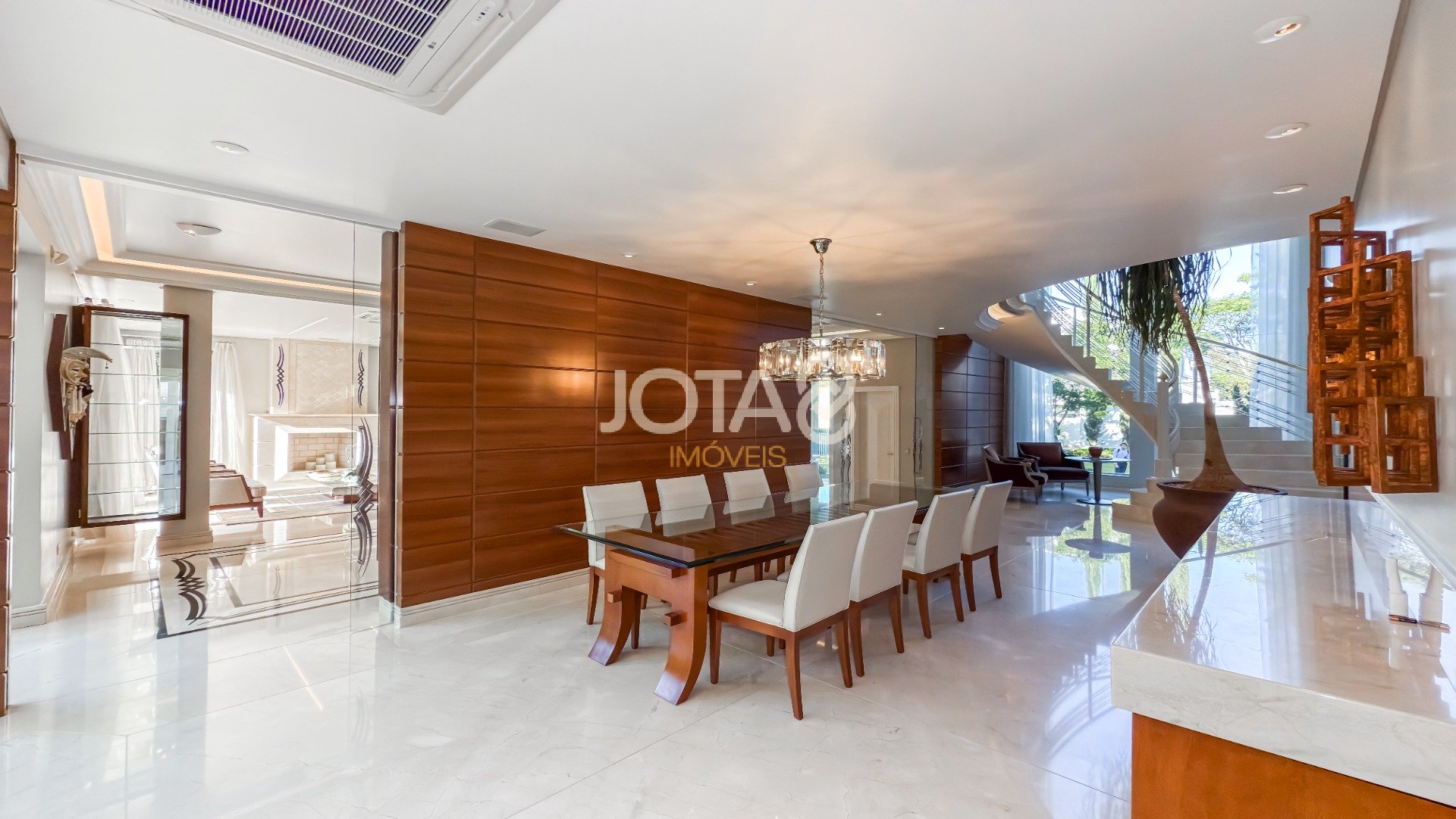 CASA EM CONDOMINIO COM 5 QUARTOS EM SANTA FELICIDADE!