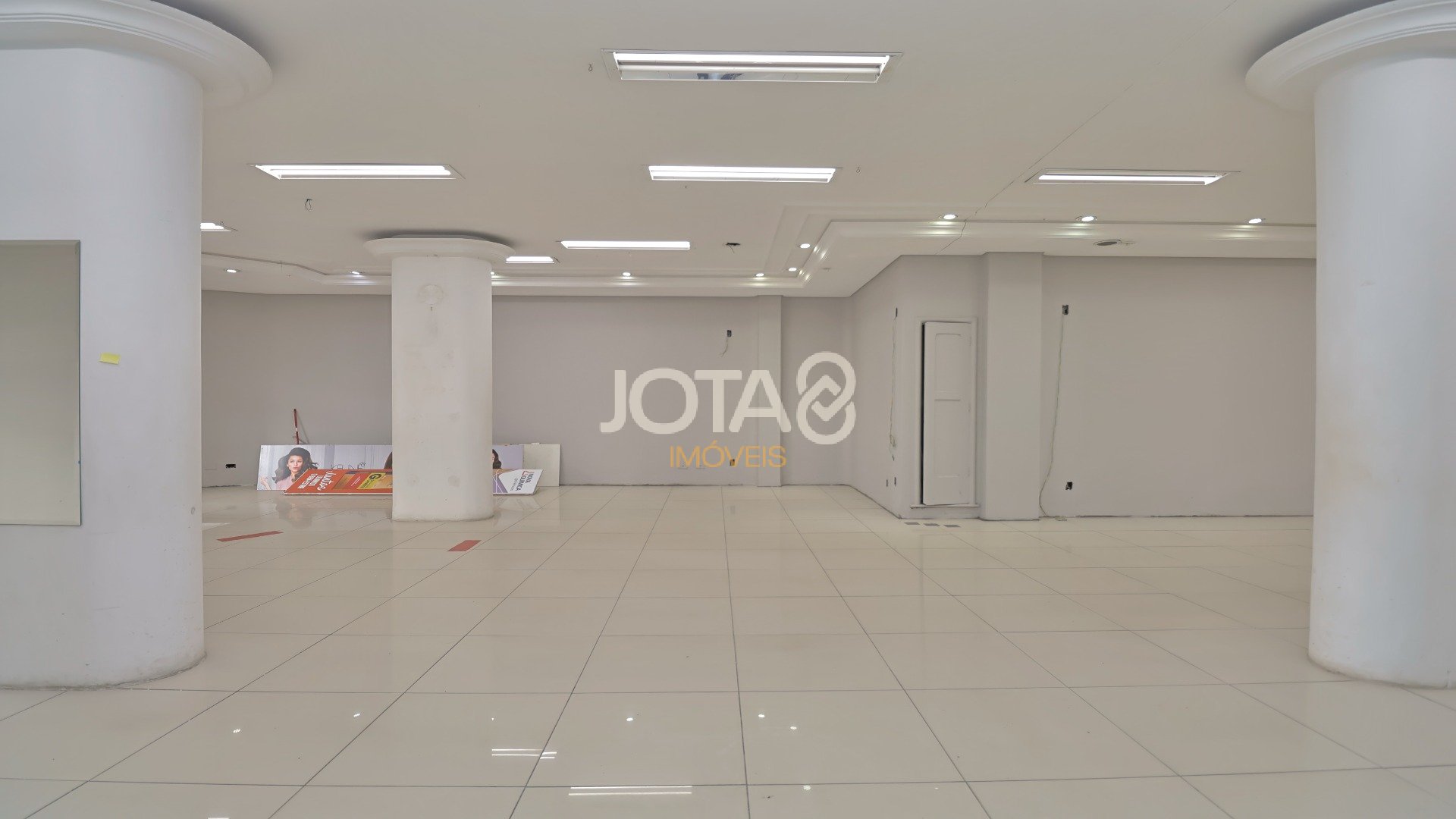 LOJA E SOBRELOJA NO CENTRO - ÓTIMA LOCALIZAÇÃO