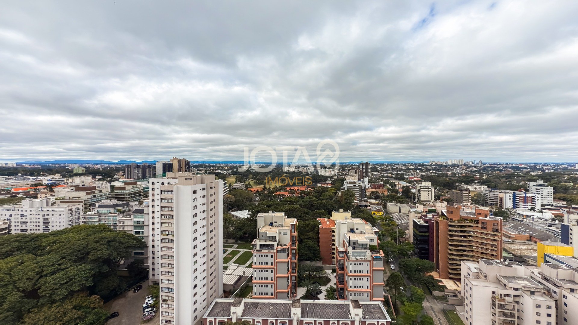 3 QUARTOS, 2 VAGAS, ANDAR ALTO, CABRAL
