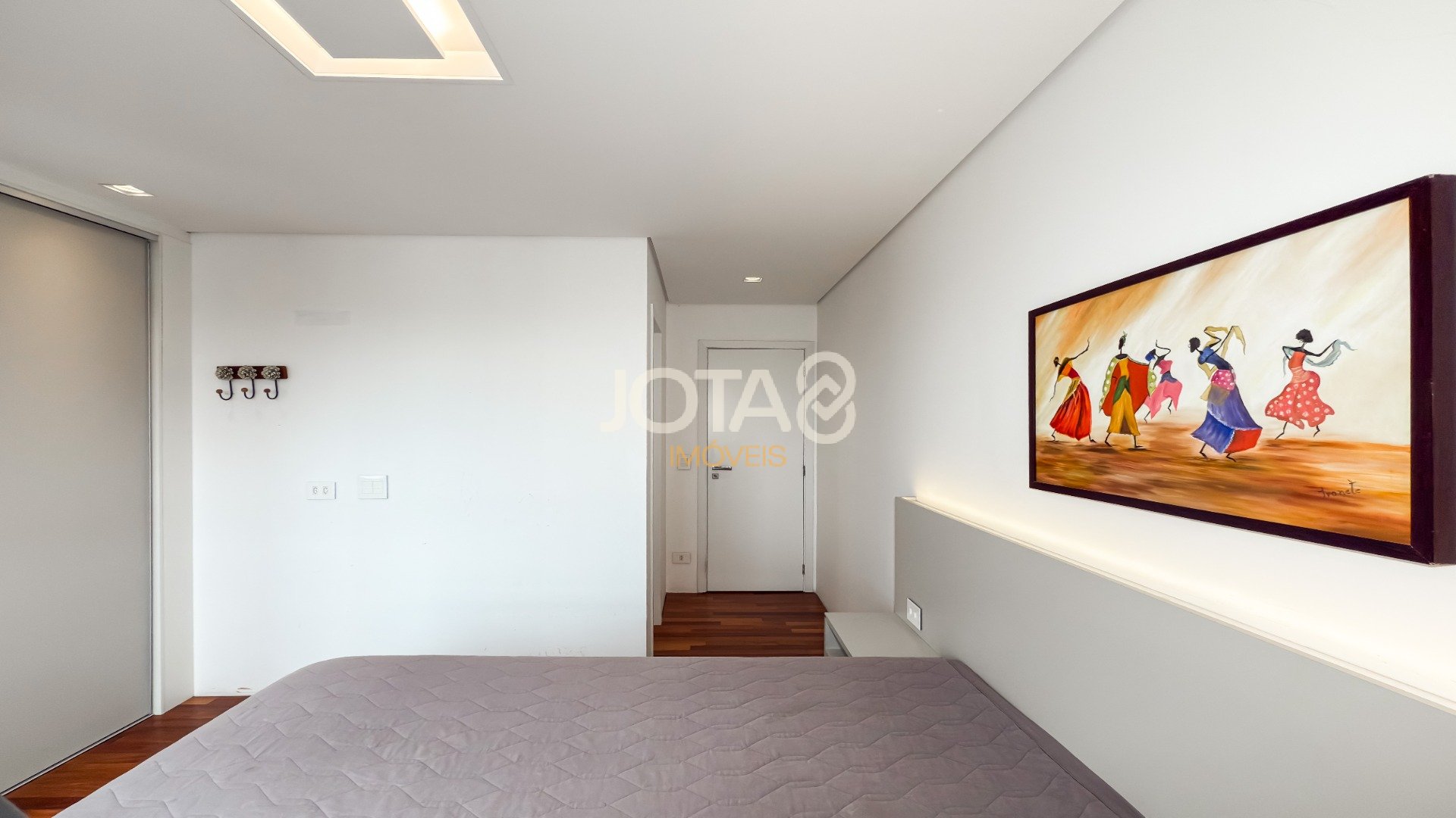 3 QUARTOS, 2 VAGAS, ANDAR ALTO, CABRAL