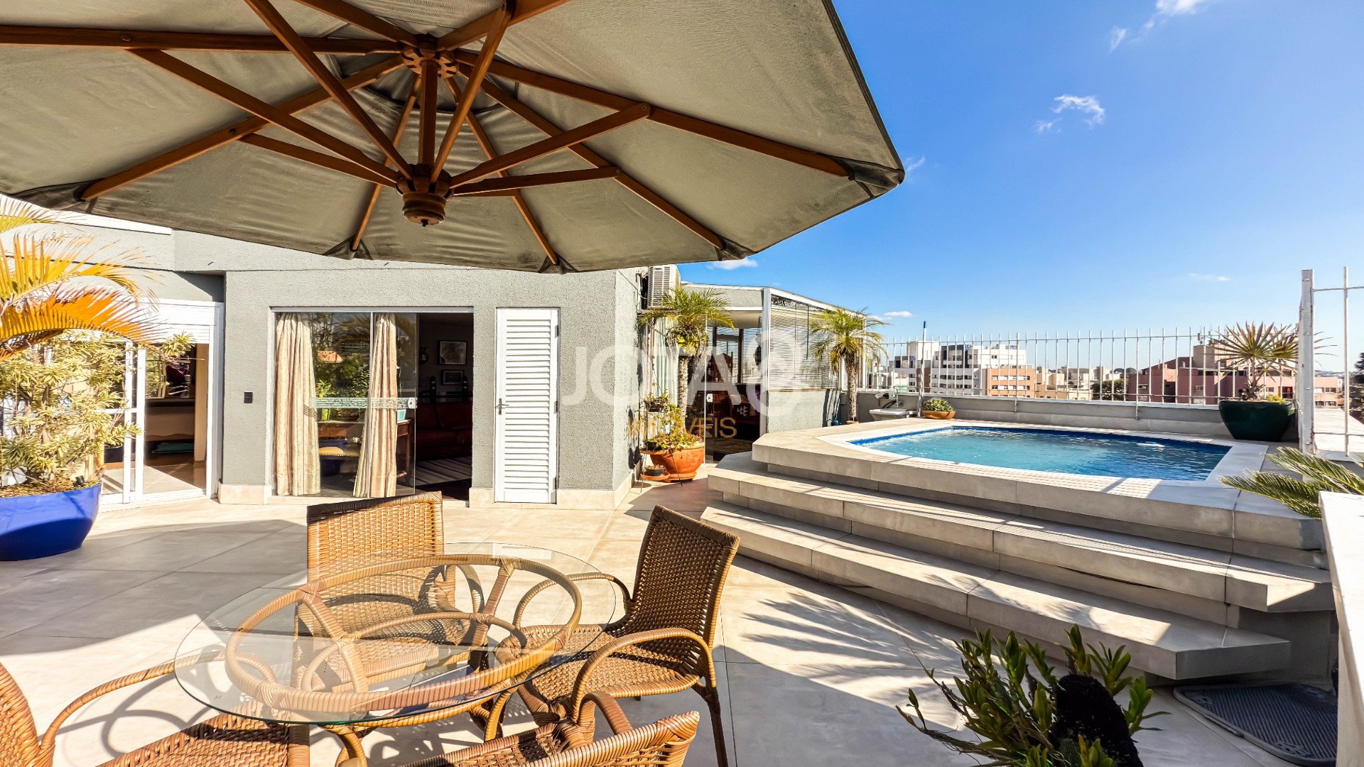 COBERTURA DUPLEX COM 4 QUARTOS E PISCINA NO VILA IZABEL