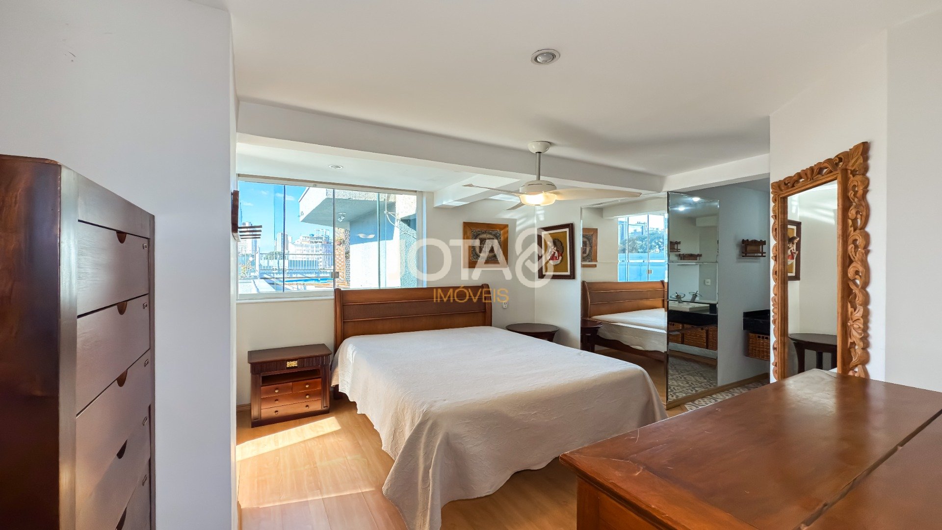COBERTURA DUPLEX COM 4 QUARTOS E PISCINA NO VILA IZABEL