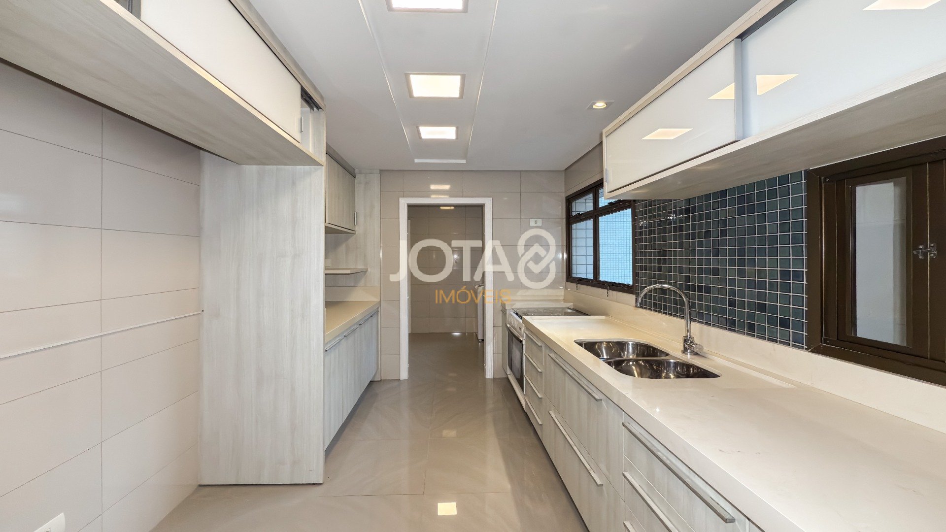 APARTAMENTO FACE NORTE COM 4 QUARTOS NO BIGORRILHO