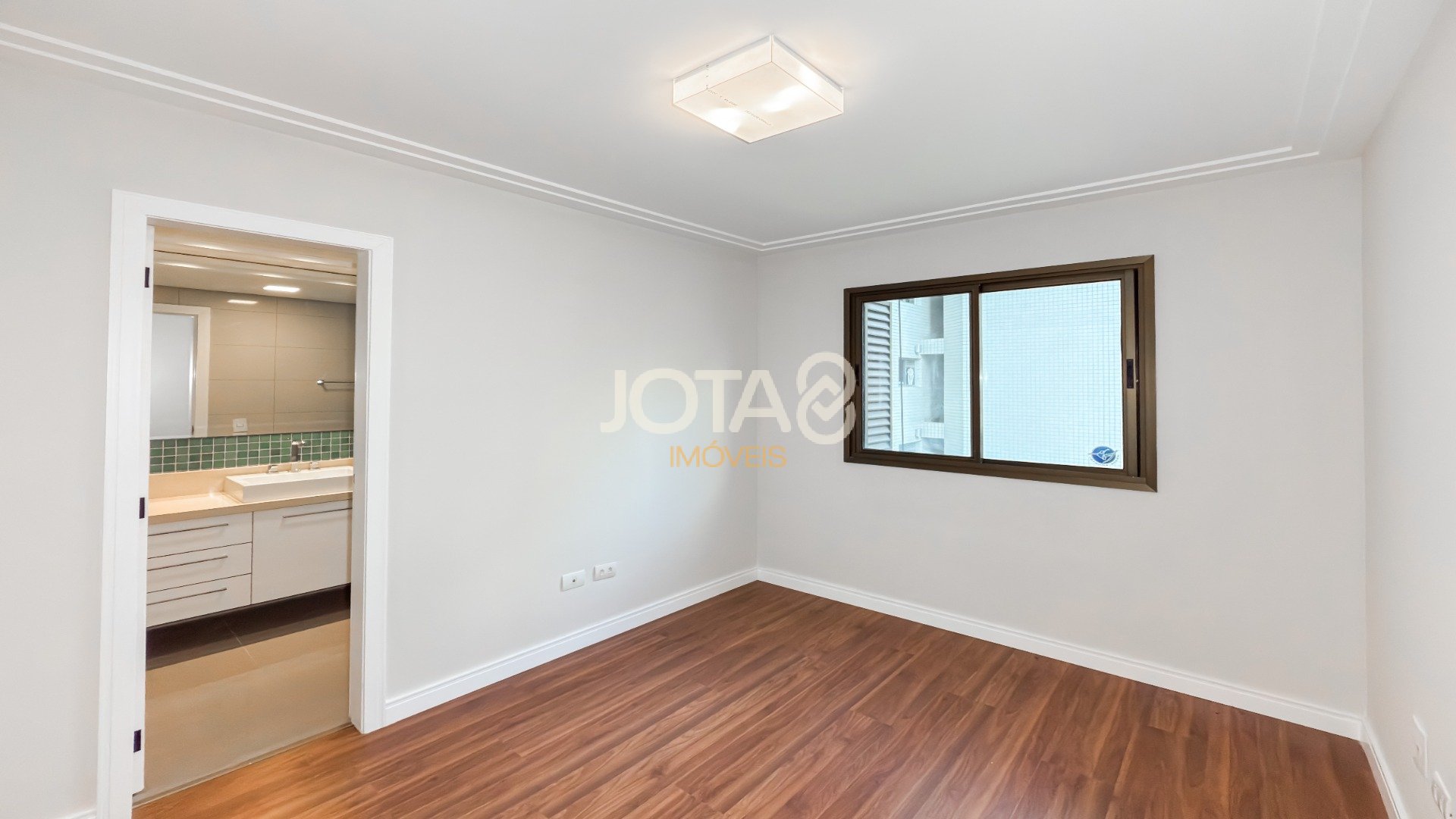 APARTAMENTO FACE NORTE COM 4 QUARTOS NO BIGORRILHO