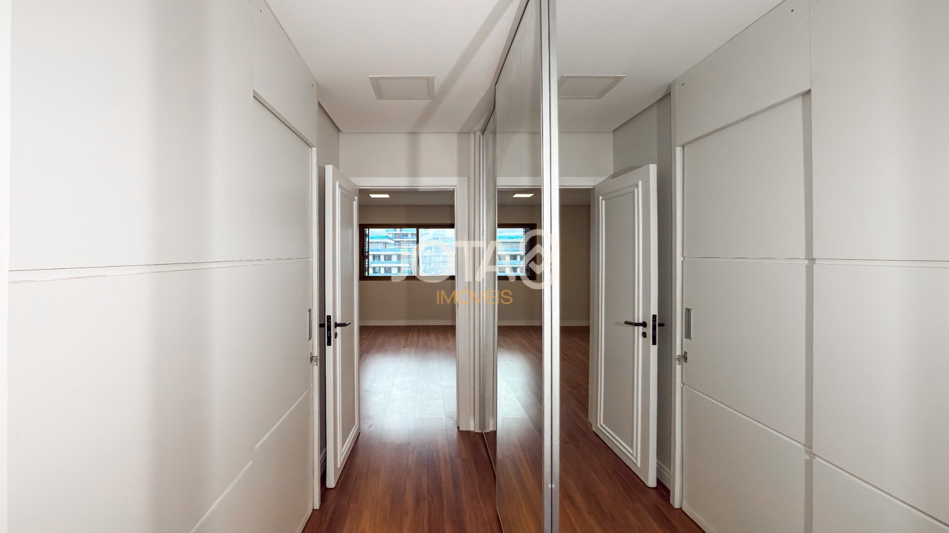 APARTAMENTO FACE NORTE COM 4 QUARTOS NO BIGORRILHO