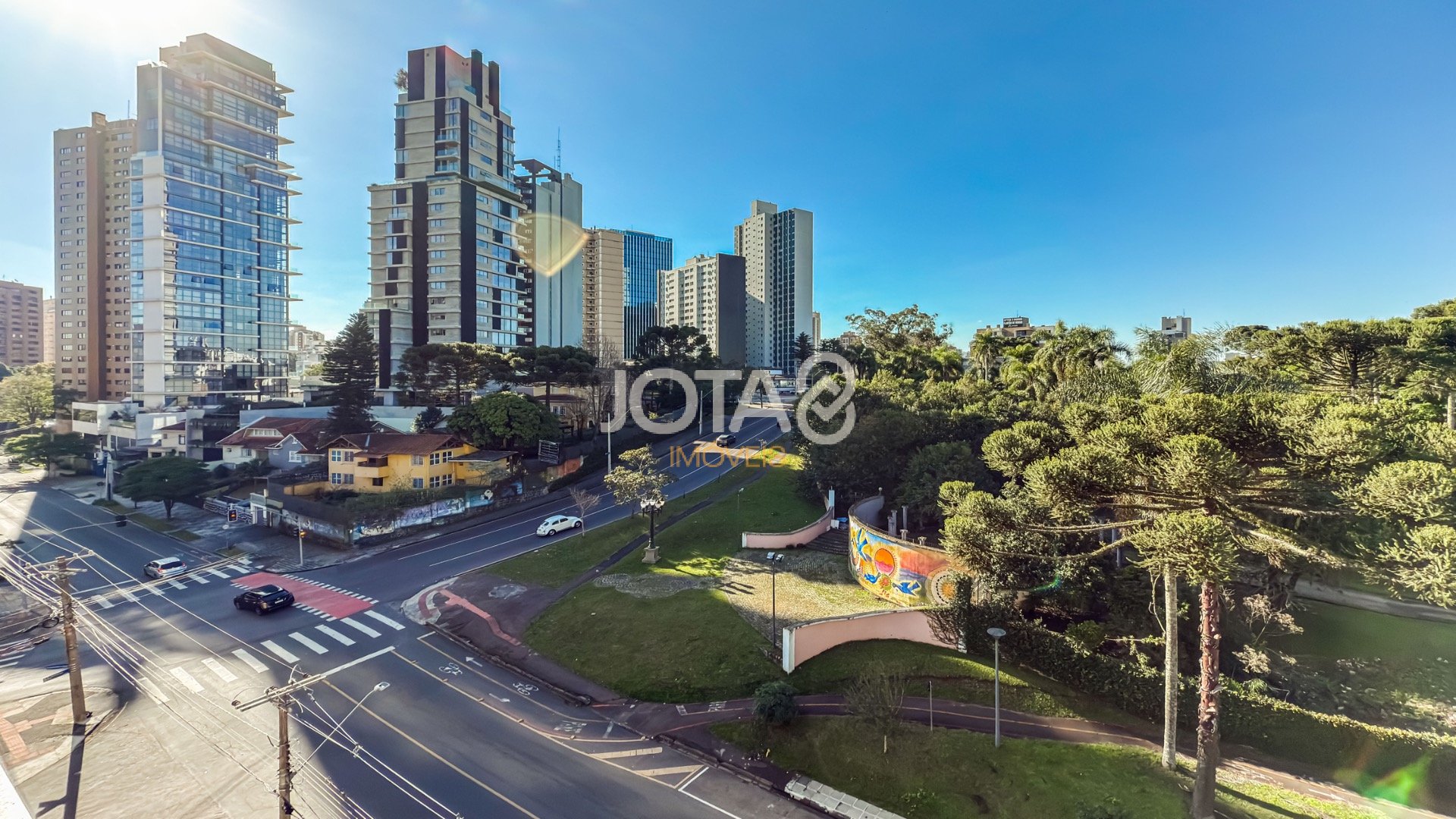 APARTAMENTO 03 SUÍTES E 03 VAGAS