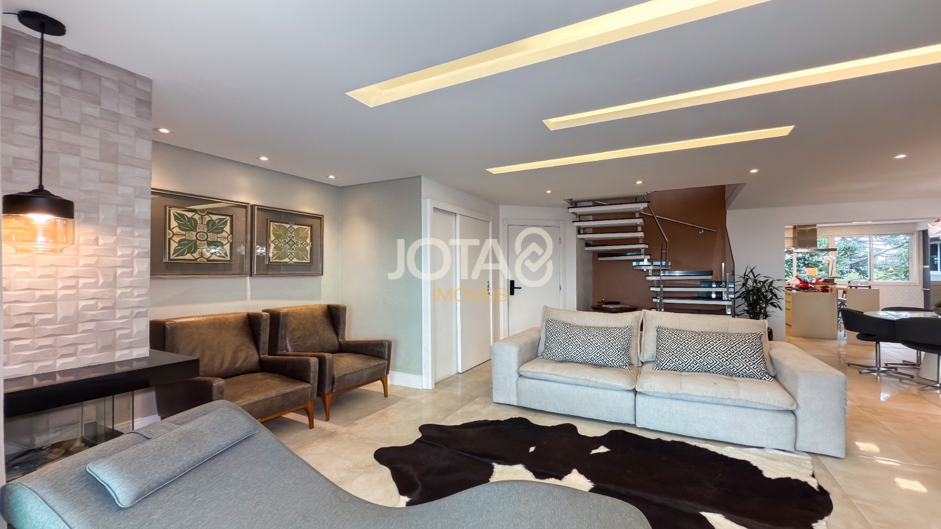 COBERTURA DUPLEX COM 3 QUARTOS E ESPAÇO GOURMET