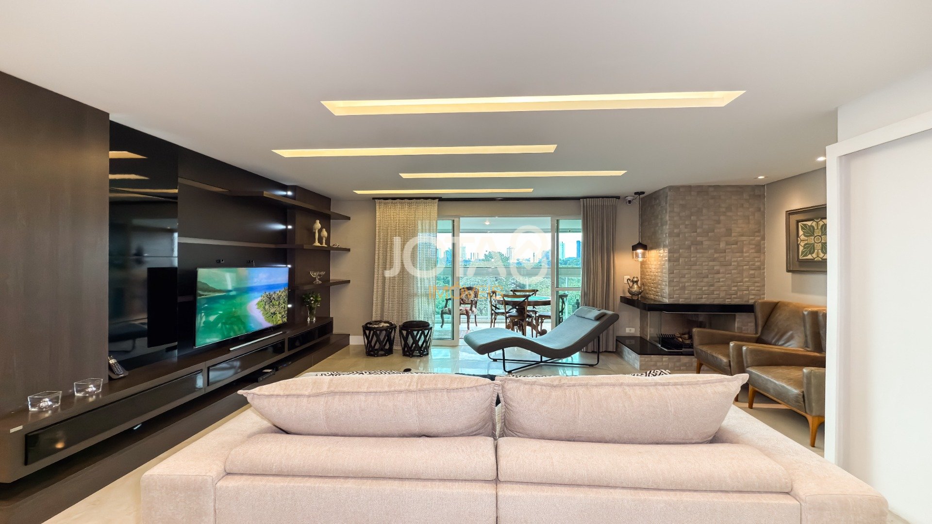 COBERTURA DUPLEX COM 3 QUARTOS E ESPAÇO GOURMET
