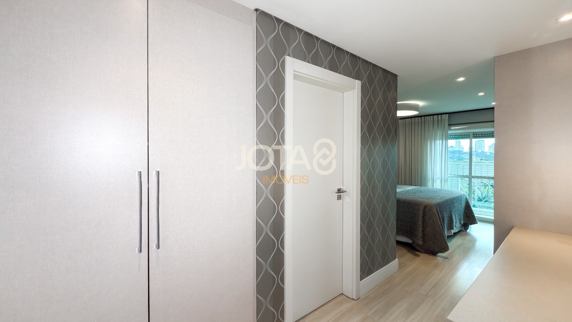 COBERTURA DUPLEX COM 3 QUARTOS E ESPAÇO GOURMET