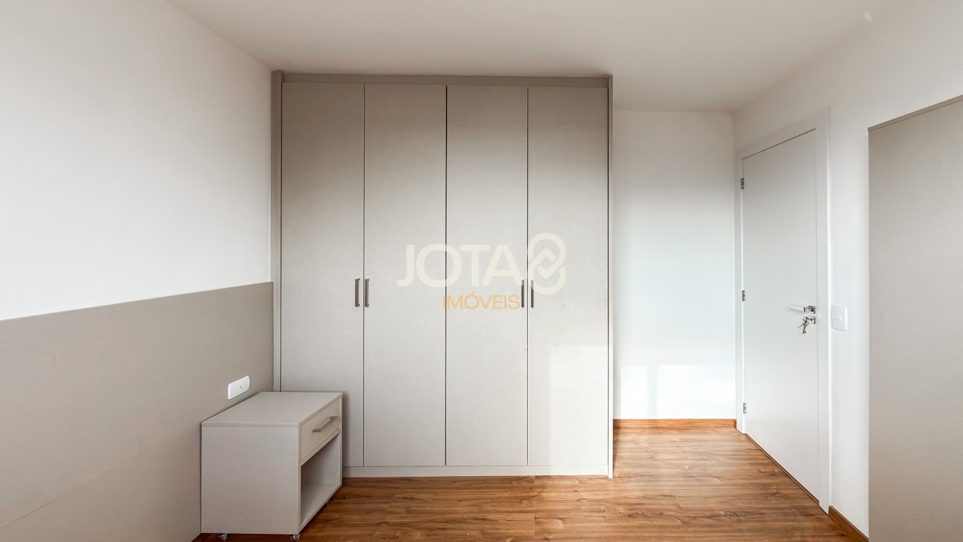 APARTAMENTO DE 2 QUARTOS COM 44M² NO ECOVILLE, PRÓXIMO À UNIVERSIDADE