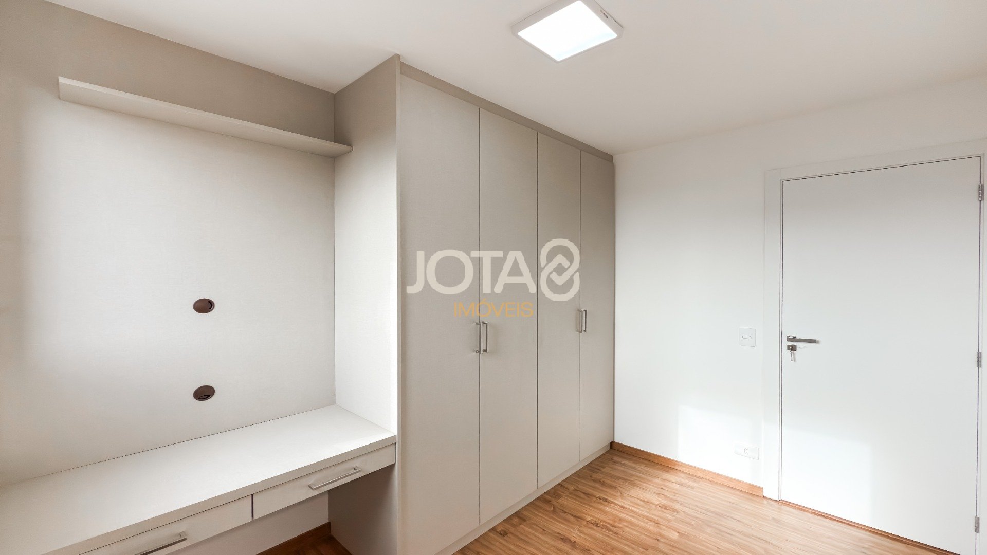 APARTAMENTO DE 2 QUARTOS COM 44M² NO ECOVILLE, PRÓXIMO À UNIVERSIDADE