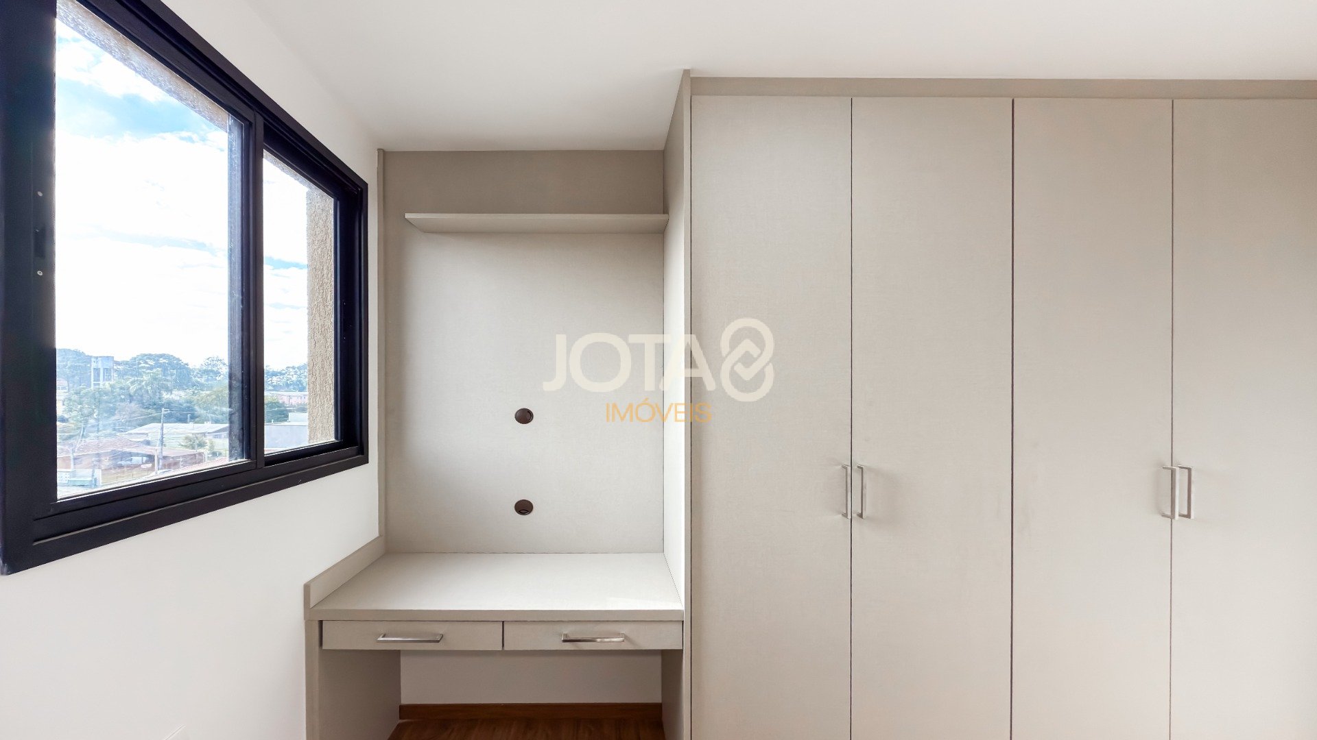APARTAMENTO DE 2 QUARTOS COM 44M² NO ECOVILLE, PRÓXIMO À UNIVERSIDADE