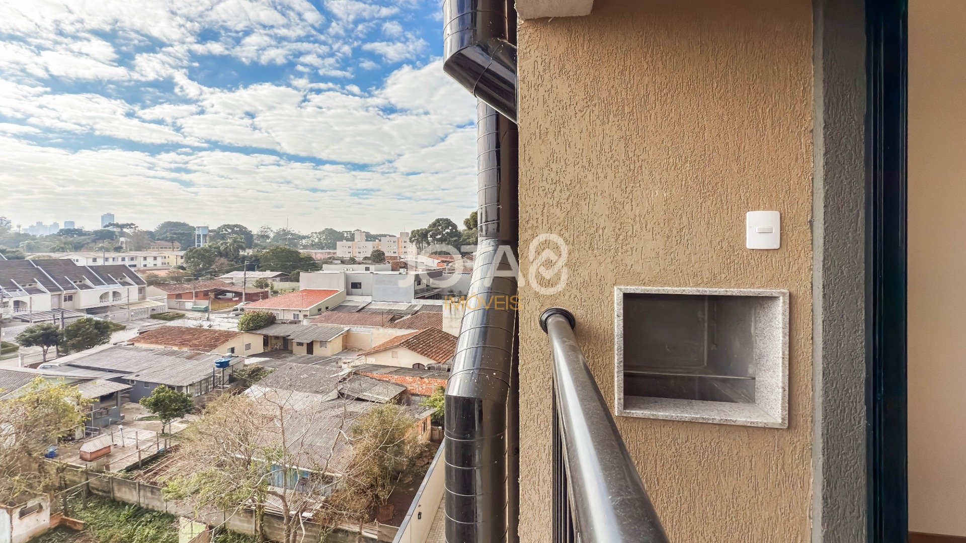 APARTAMENTO DE 2 QUARTOS COM 44M² NO ECOVILLE, PRÓXIMO À UNIVERSIDADE