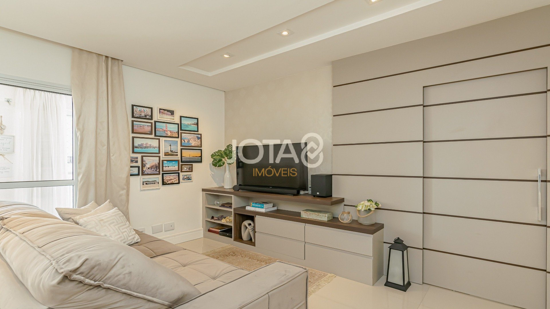 APARTAMENTO ENSOLARADO NO ECOVILLE, PRÉDIO CLUBE