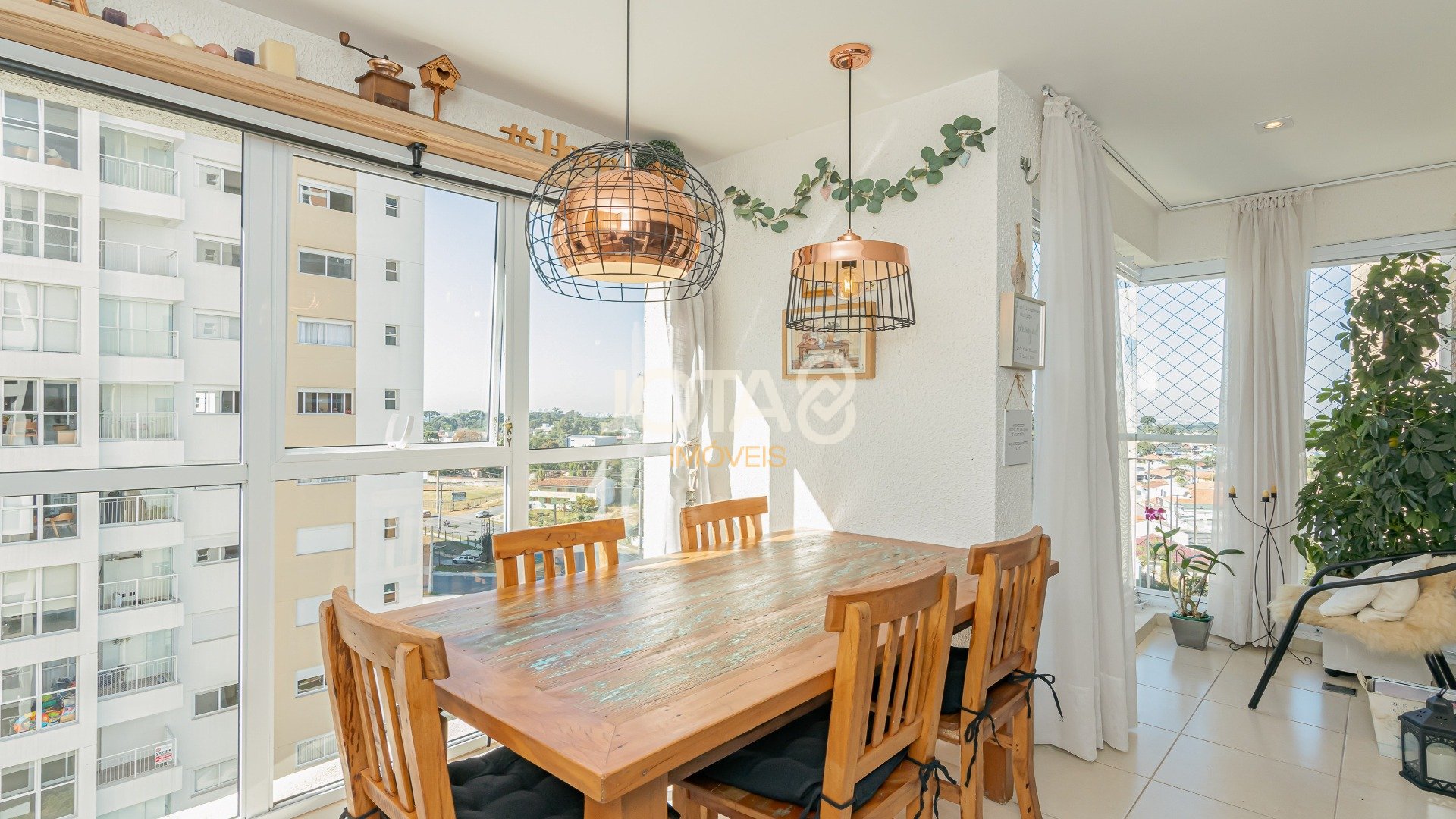 Foto de destaque Apartamento ensolarado no ecoville, prédio clube