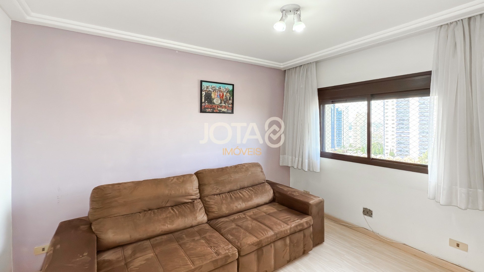 APARTAMENTO 2 QUARTOS 1 VAGA NO ECOVILLE