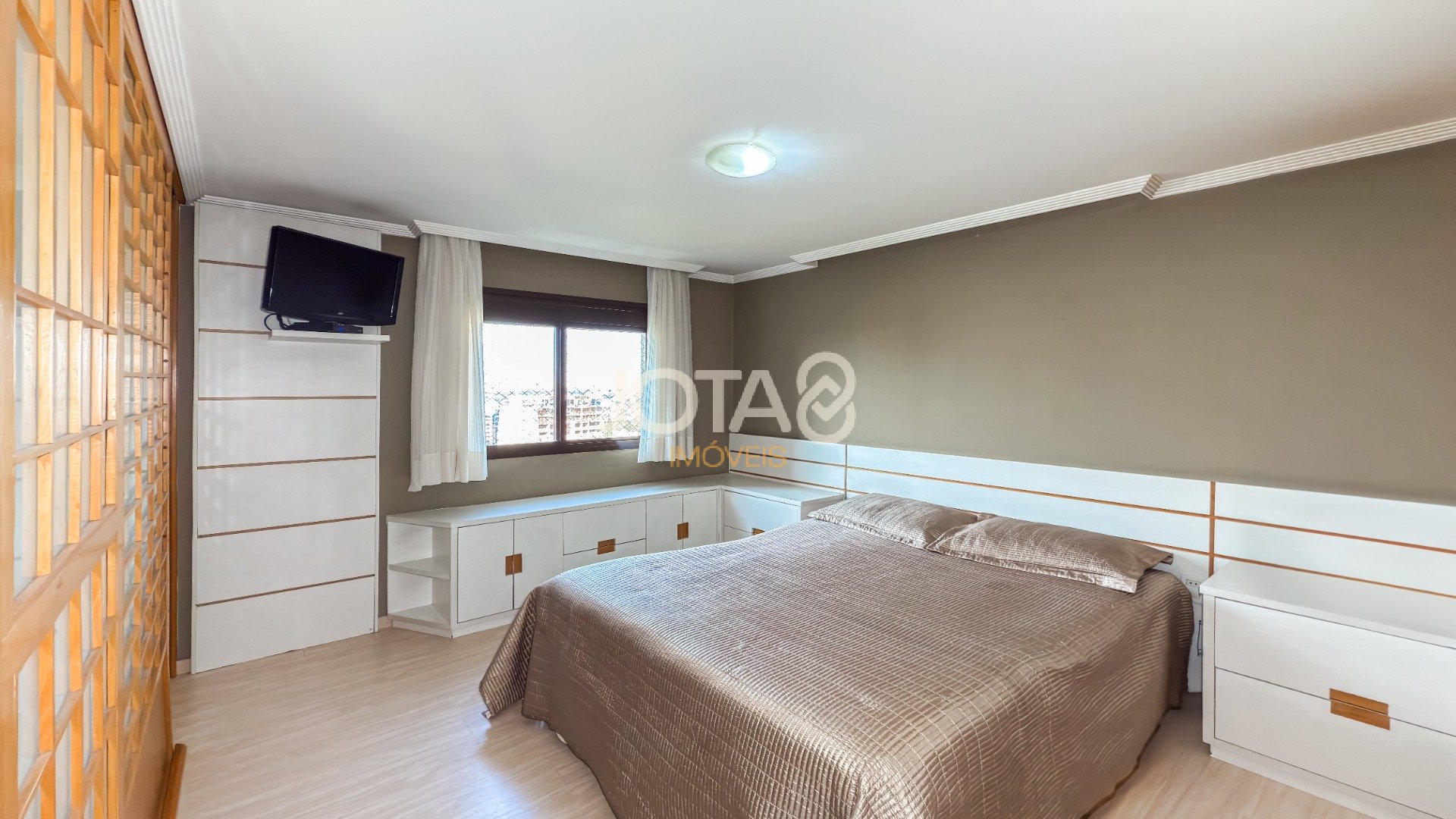 APARTAMENTO 2 QUARTOS 1 VAGA NO ECOVILLE