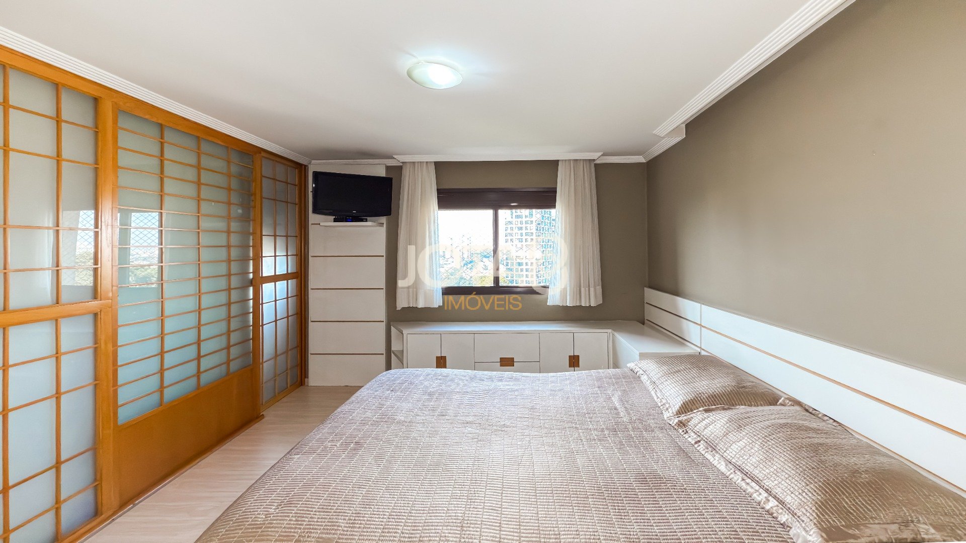 APARTAMENTO 2 QUARTOS 1 VAGA NO ECOVILLE