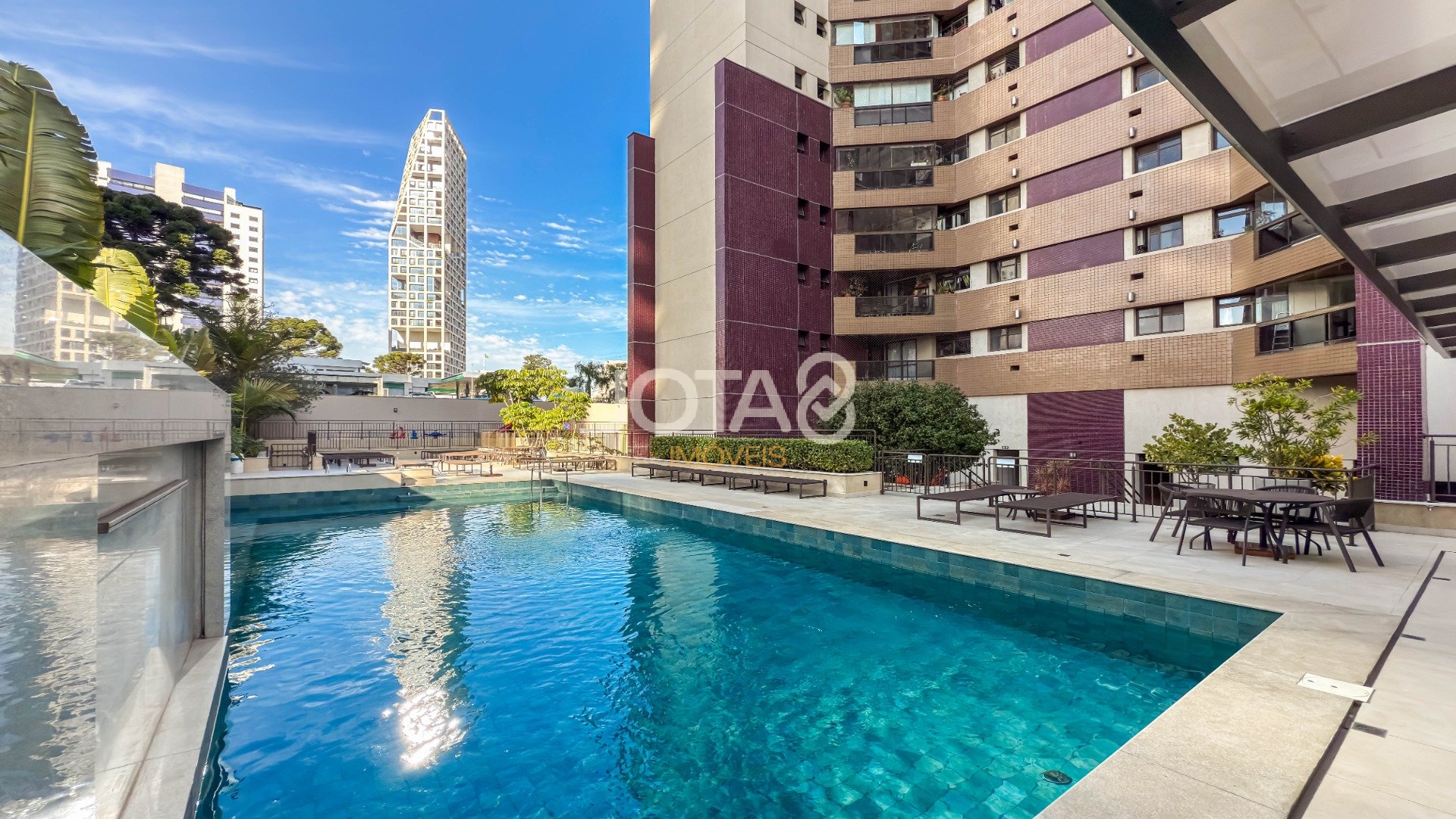 APARTAMENTO 2 QUARTOS 1 VAGA NO ECOVILLE