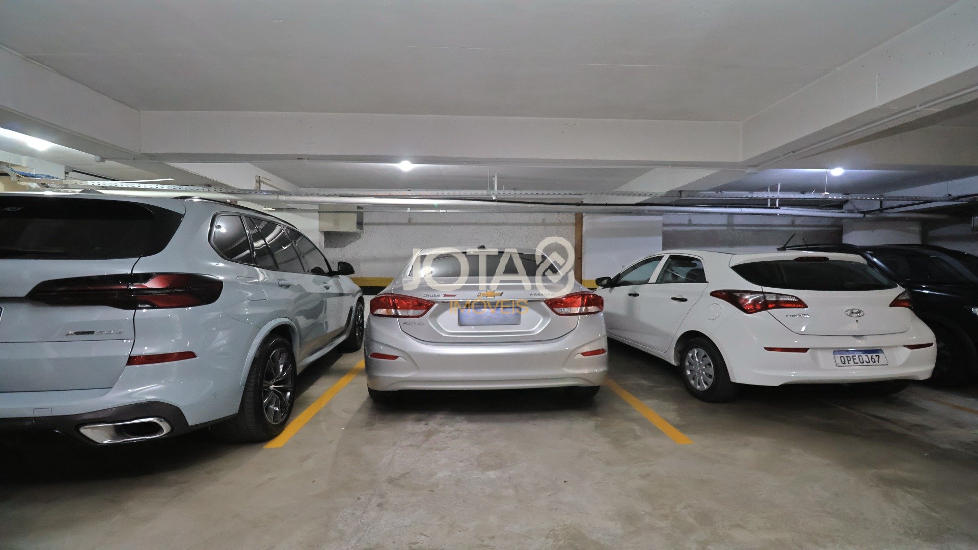 APARTAMENTO 4 QUARTOS NO BATEL!