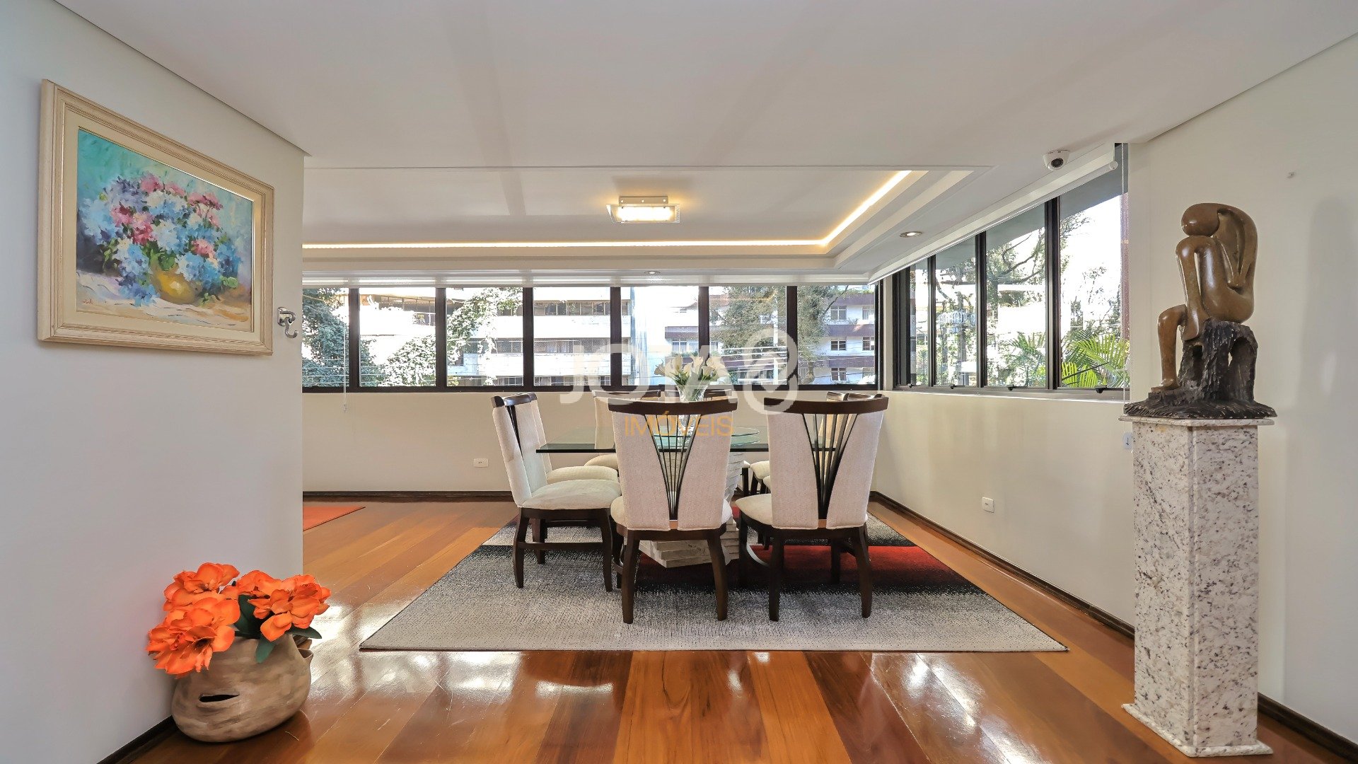 APARTAMENTO 4 QUARTOS NO BATEL!
