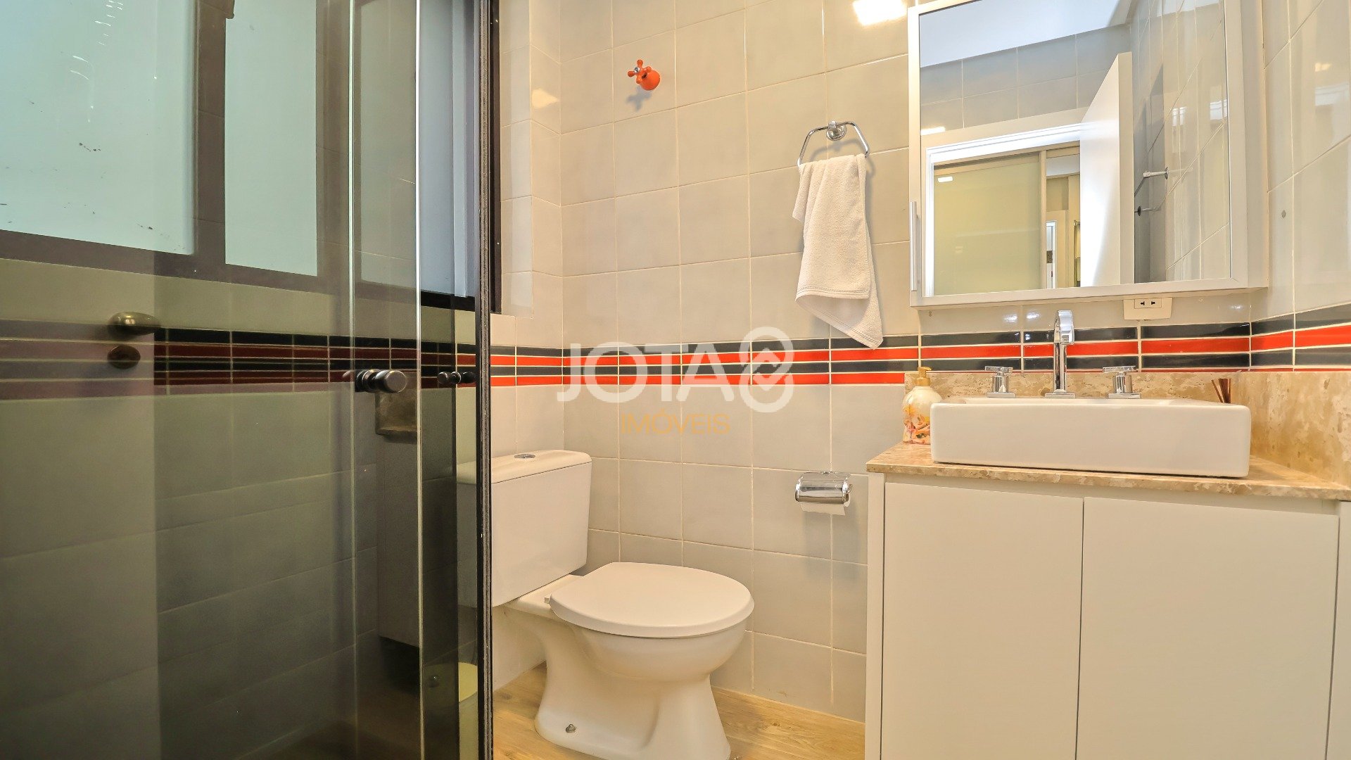 APARTAMENTO 4 QUARTOS NO BATEL!