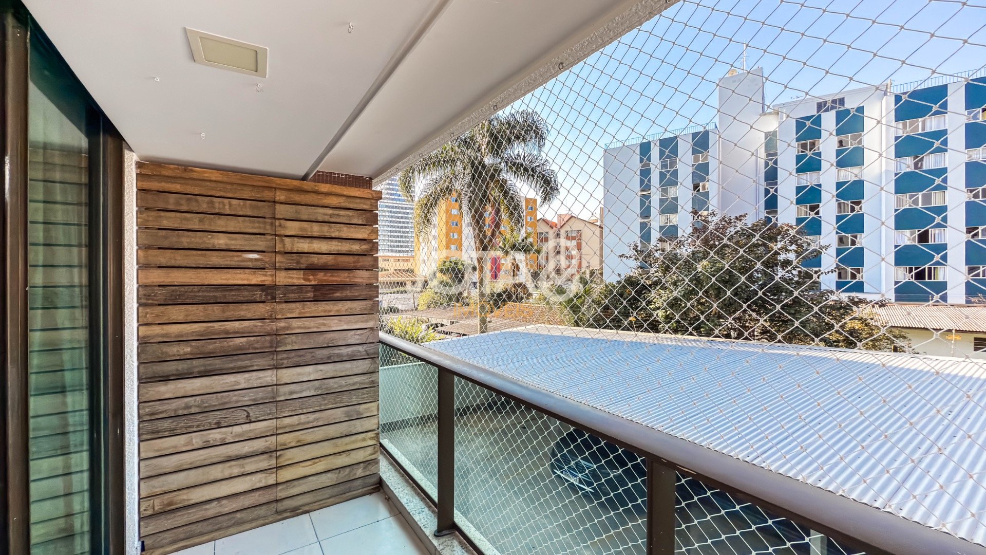 APARTAMENTO COM 3 QUARTOS E UMA SUÍTE NO BIGORRILHO