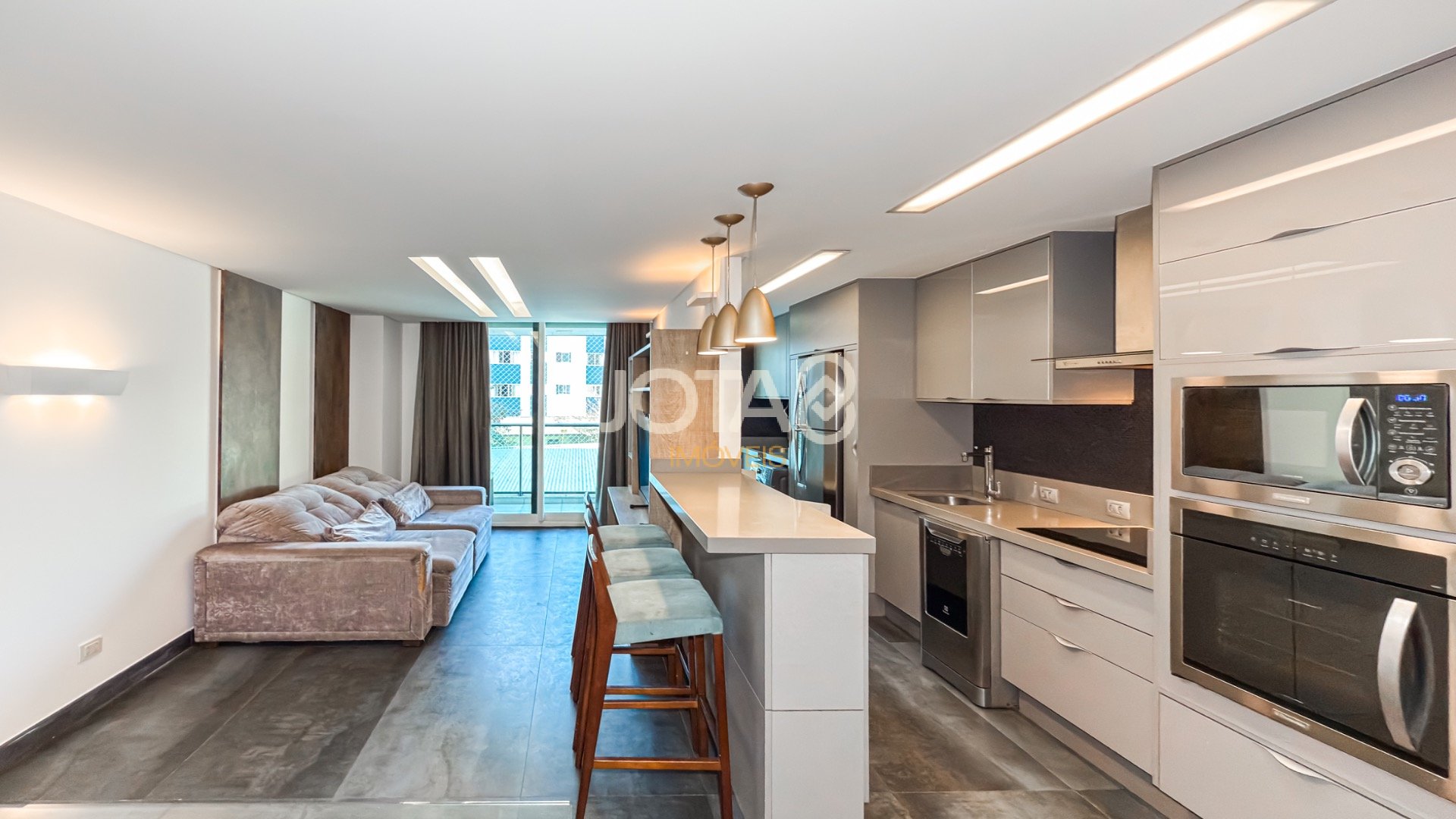 APARTAMENTO COM 3 QUARTOS E UMA SUÍTE NO BIGORRILHO