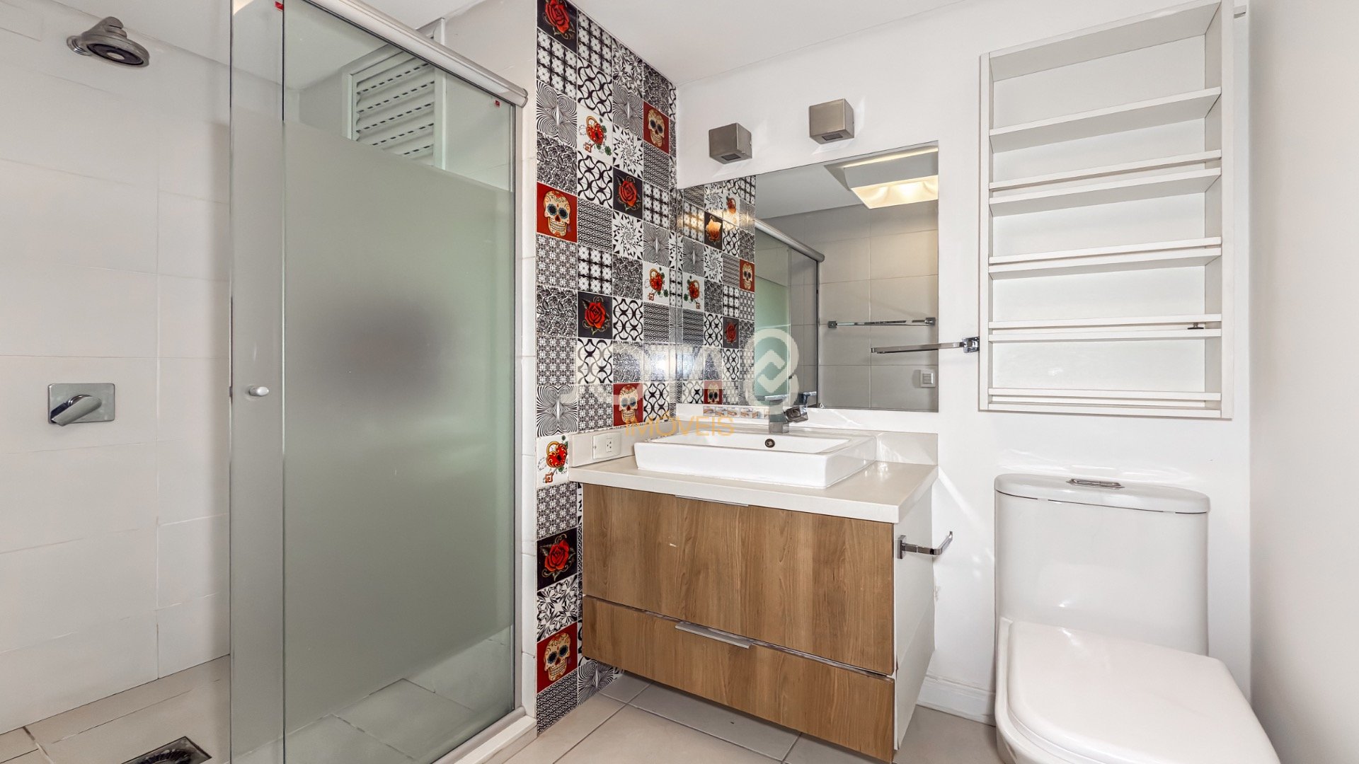 APARTAMENTO COM 3 QUARTOS E UMA SUÍTE NO BIGORRILHO