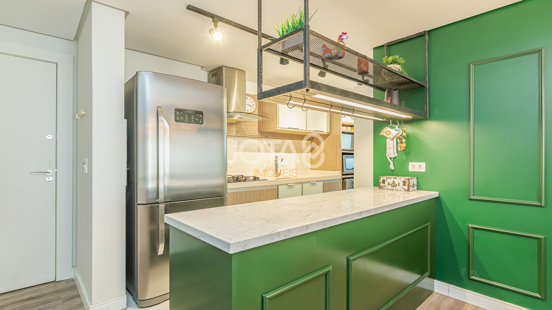 APARTAMENTO COM 2 QUARTOS NO BIGORRILHO