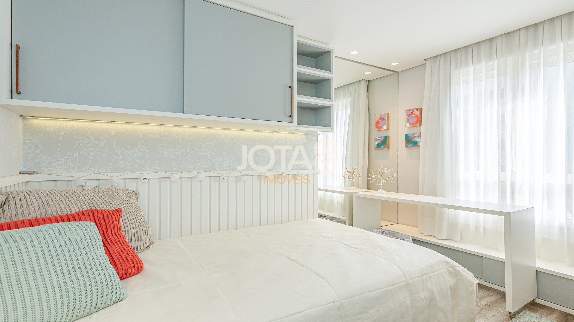 APARTAMENTO COM 2 QUARTOS NO BIGORRILHO